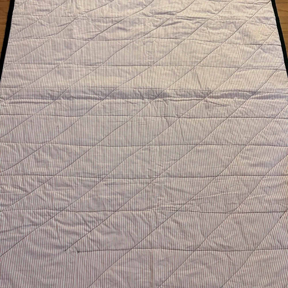 ✔️ Handmade Quilt Personal Size or Lap Quilt Stunning Colors